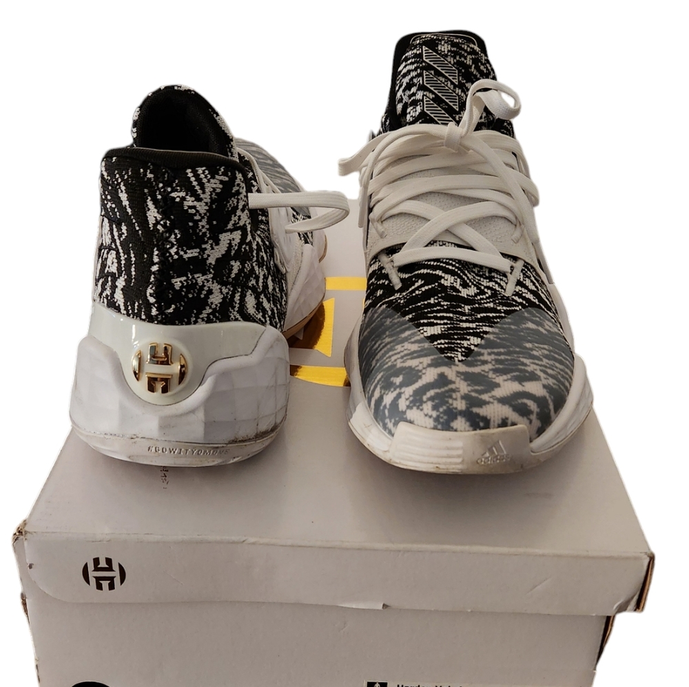 Adidas Harden Vol. 4 Cookies and Cream - Picture 4 of 5